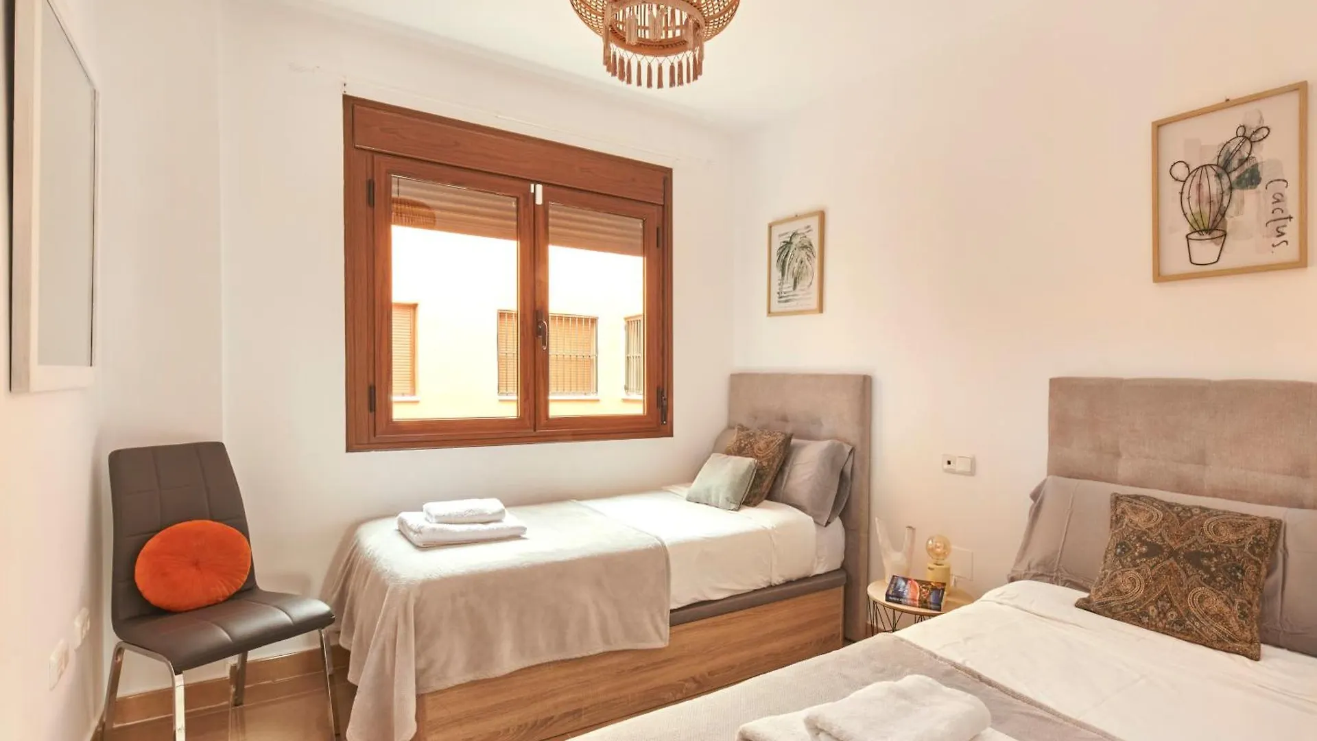 דירות אסטפונה Coastal Gem Penthouse 0*,